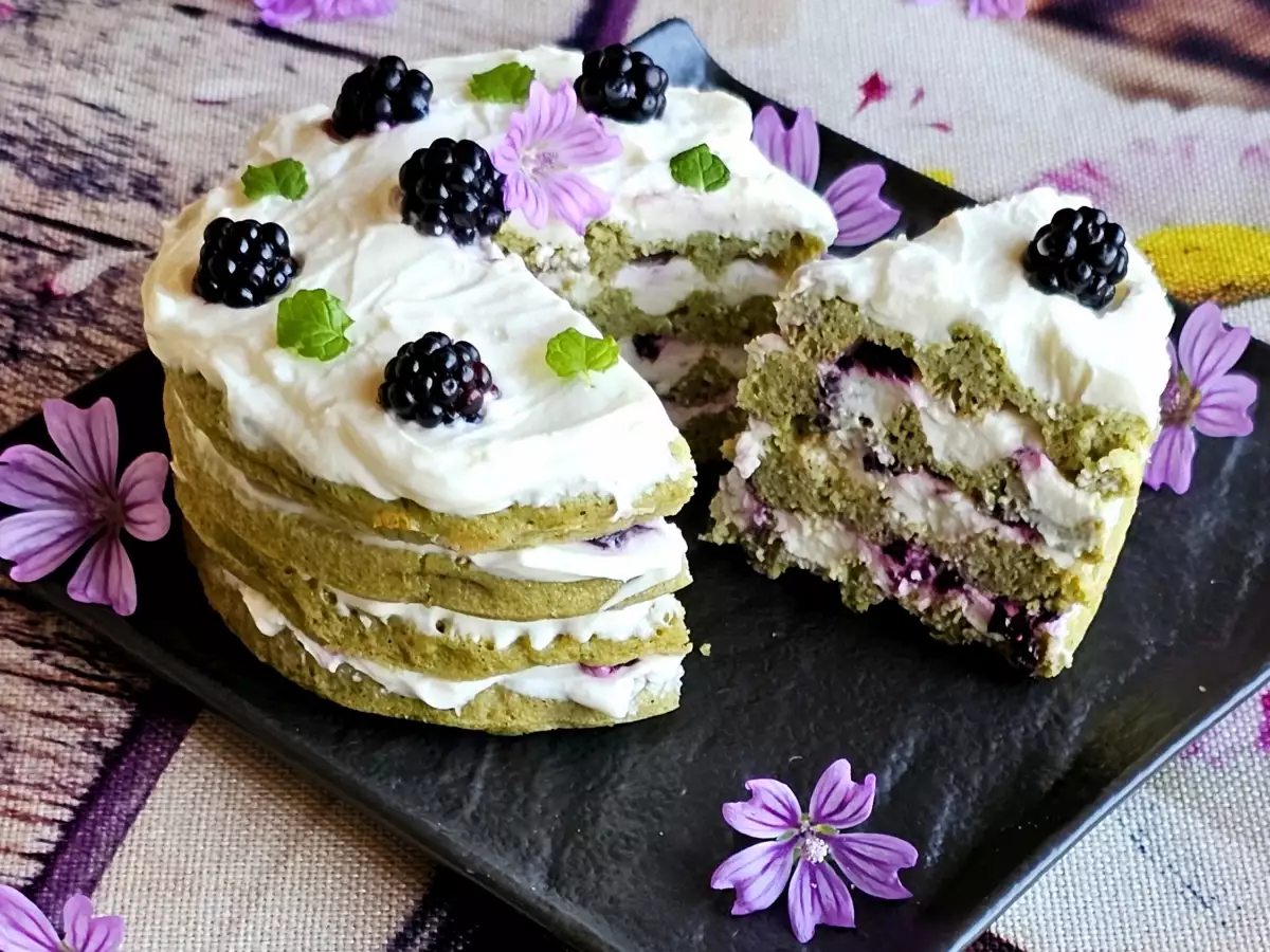 Keto Torte Mit Brombeeren 1 Rezepte Bonapeti De