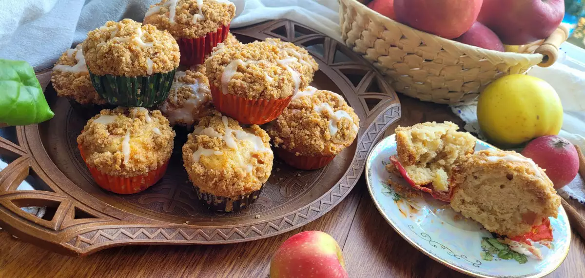 Muffins mit Saurer Sahne und Butter - 4 Rezepte | Bonapeti.de