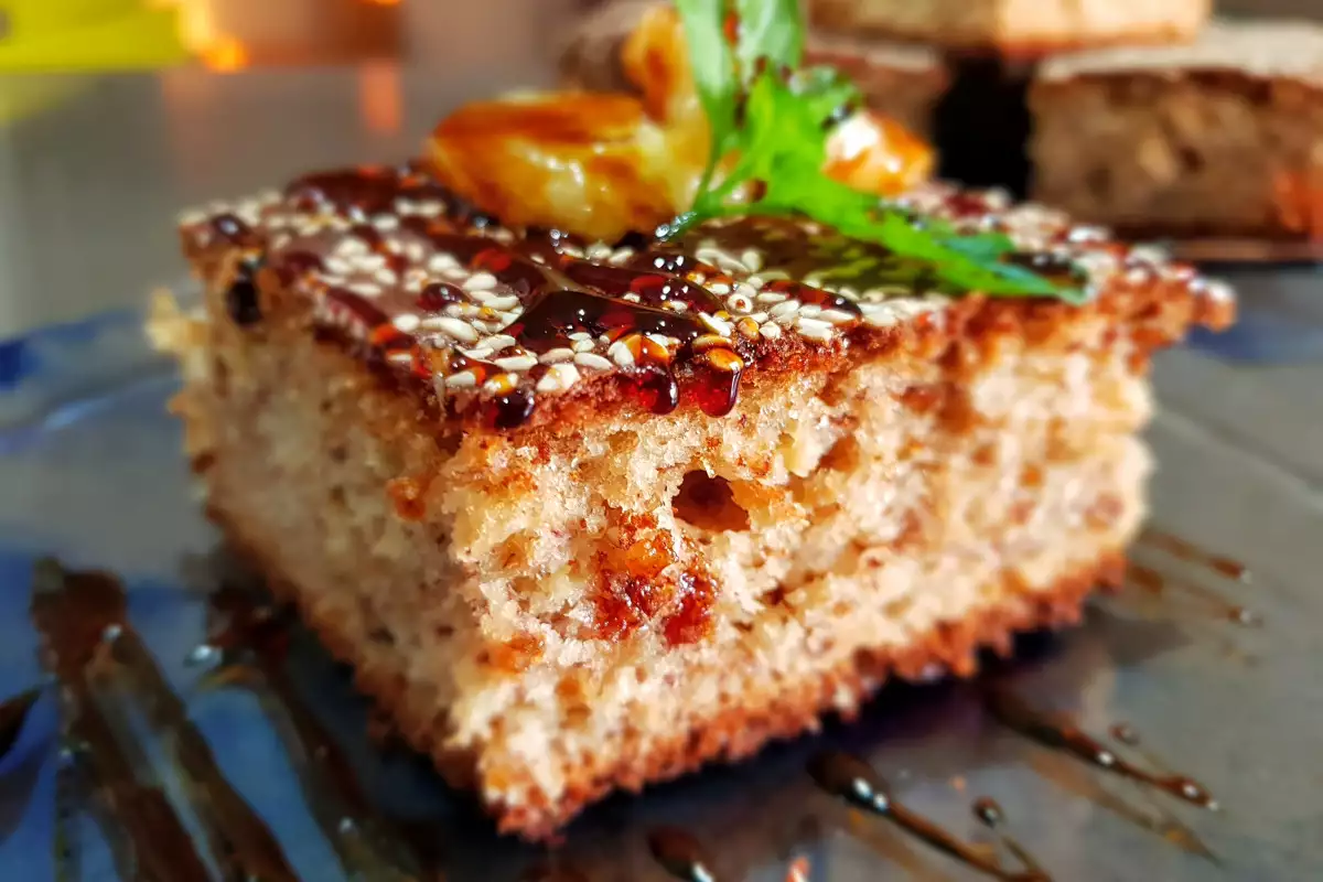 Saftiger Bananenkuchen - Rezept | BonApeti.de