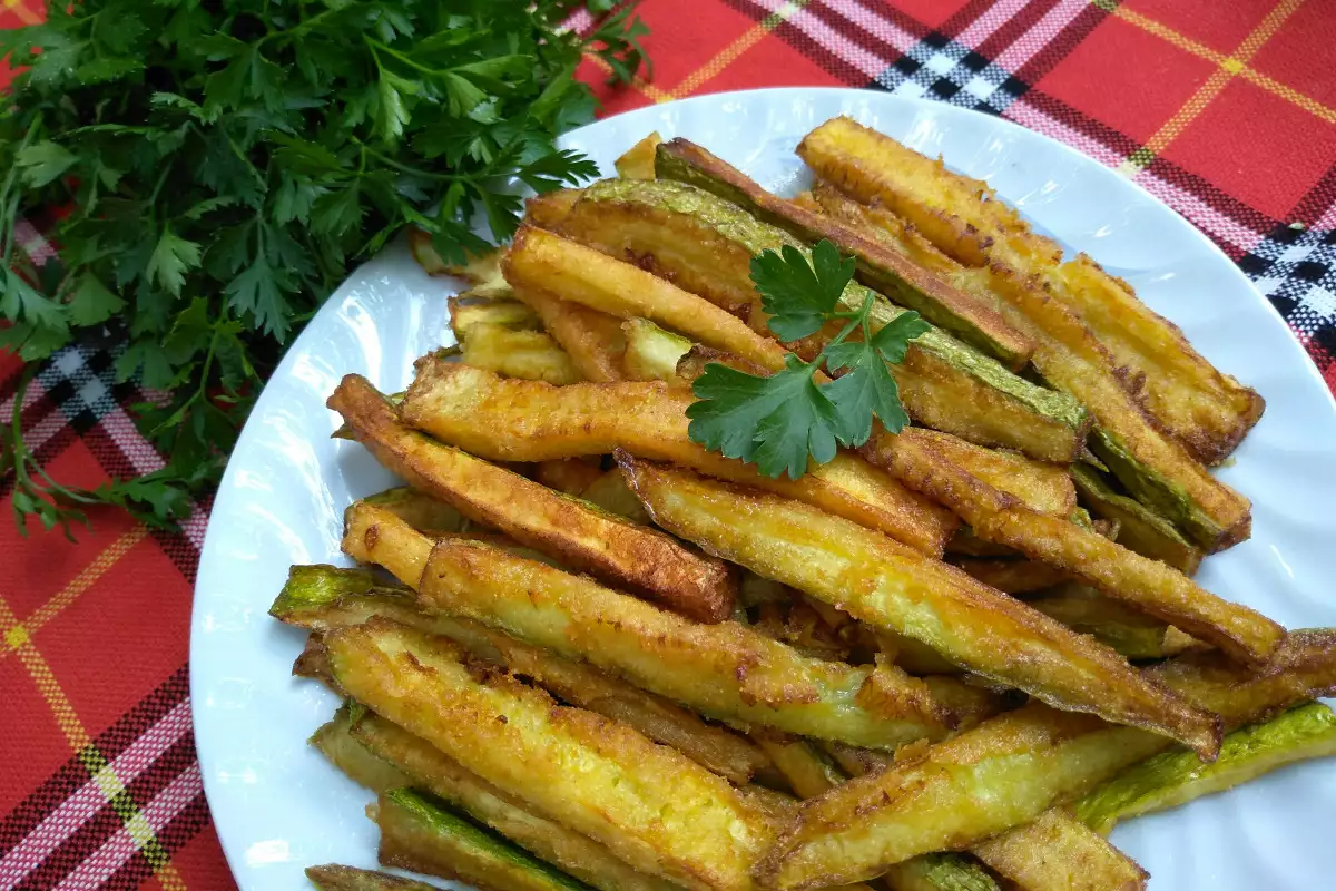 Gebratene Zucchini mit Semmelbrösel - 4 Rezepte | Bonapeti.de