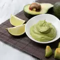Wie wird eine Avocado schneller weich?