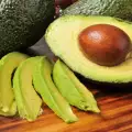 Ist der Kern der Avocado essbar?