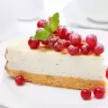 Wie stellt man den Boden eines Cheesecake her?