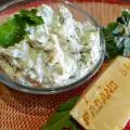 Pesto aus Ricotta und Walnüssen