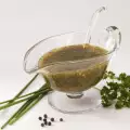 Wie macht man Salatdressing?
