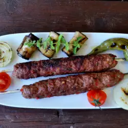 Adana Kebab mit Rinder- und Lammhackfleisch
