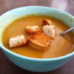 Vegane Suppe mit Kichererbsen