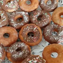 Donuts mit flüssiger Schokolade