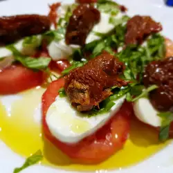 Salat mit Getrockneten Tomaten