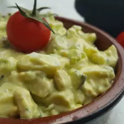 Avocado-Salat mit Eiern