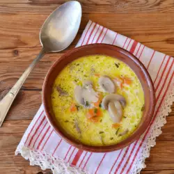 Suppen und Brühen mit Reis
