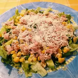 Salat mit Parmesan