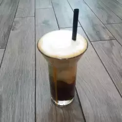 Kaffee mit frischer Milch