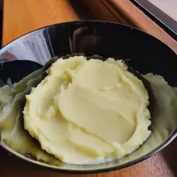 Kartoffelpüree mit Butter und Sahne
