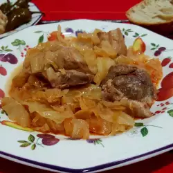 Fleischgerichte mit Sauerkraut