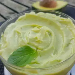 Dessert mit Zitronensaft ohne Backen