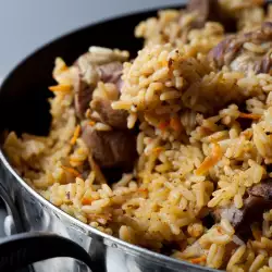 Reis mit Fleisch