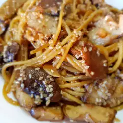 Spaghetti mit Pilzen und Olivenöl