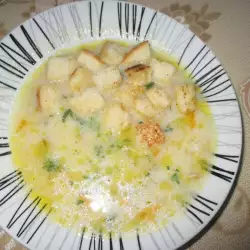 Suppen und Brühen mit Croutons