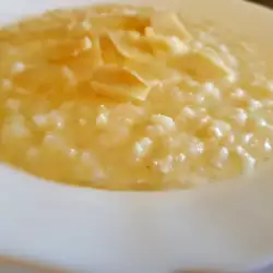 Leckeres cremiges Risotto mit Käse