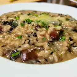 Pilze mit Reis und Parmesan