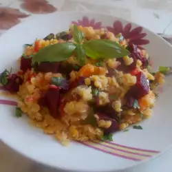 Sättigender Salat aus roten Linsen