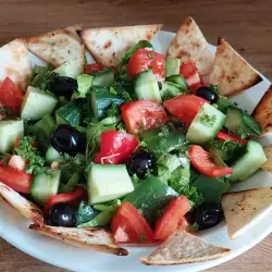 Klassischer libanesischer Fattoush Salat