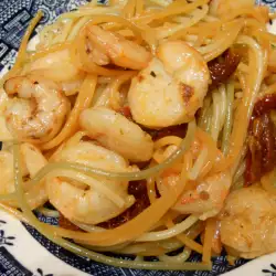 Spaghetti mit Garnelen und Weißwein