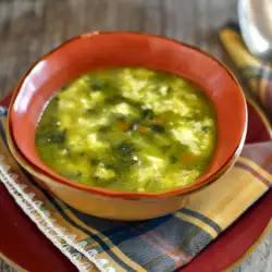 Suppe mit Minze ohne Fleisch