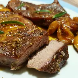 Steaks im Ofen mit Knoblauch