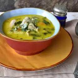 Suppe mit Spinat ohne Fleisch