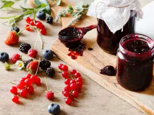 Waldbeerenmarmelade