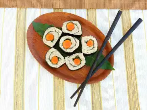 Bohnenkimbap mit Tahini und Ampfer