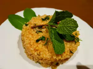 Veganer Bulgur mit Tomaten