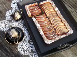 Butterpie mit Apfelscheiben