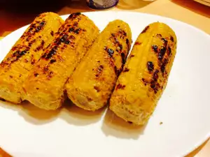 Pikanter gegrillter Mais