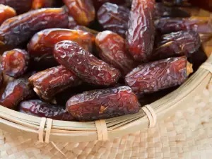 Wie viele Kalorien haben die Datteln?