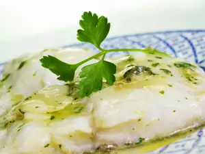 Gebackener Weißfisch mit Weißwein