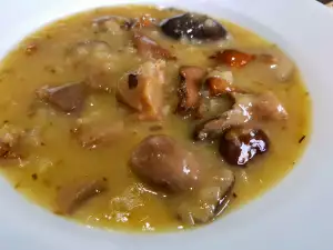 Pilzsoße zu Fleisch mit Pfifferlingen, Shiitake und Steinpilzen