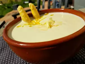 Weiße Spargel Gazpacho