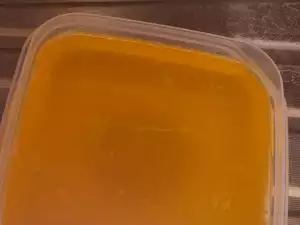 Zubereitung von hausgemachtem Ghee