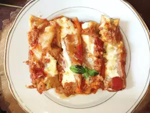 Cannelloni mit Hackfleisch im Ofen