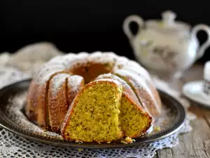 Kokoskuchen mit Mohn