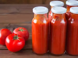 Einfacher Ketchup mit Muskatnuss und Nelken