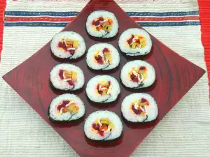 Kimbap mit gebackenem Gemüse