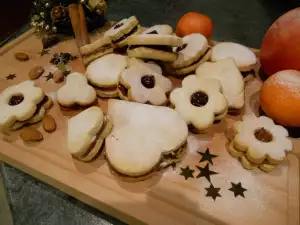 Linzer Weihnachts Kekse aus meiner Küche