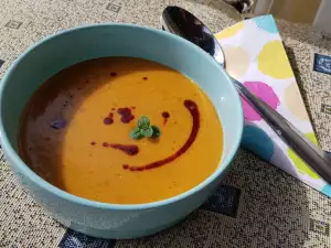 Tolle rote Linsencremesuppe