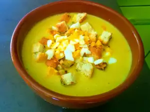 Lauchcremesuppe mit Schmelzkäse