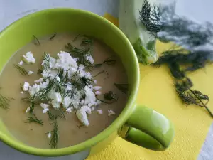 Zucchini Cremesuppe mit Käse