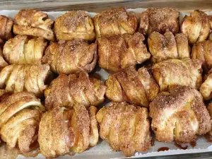 Croissants mit Äpfel